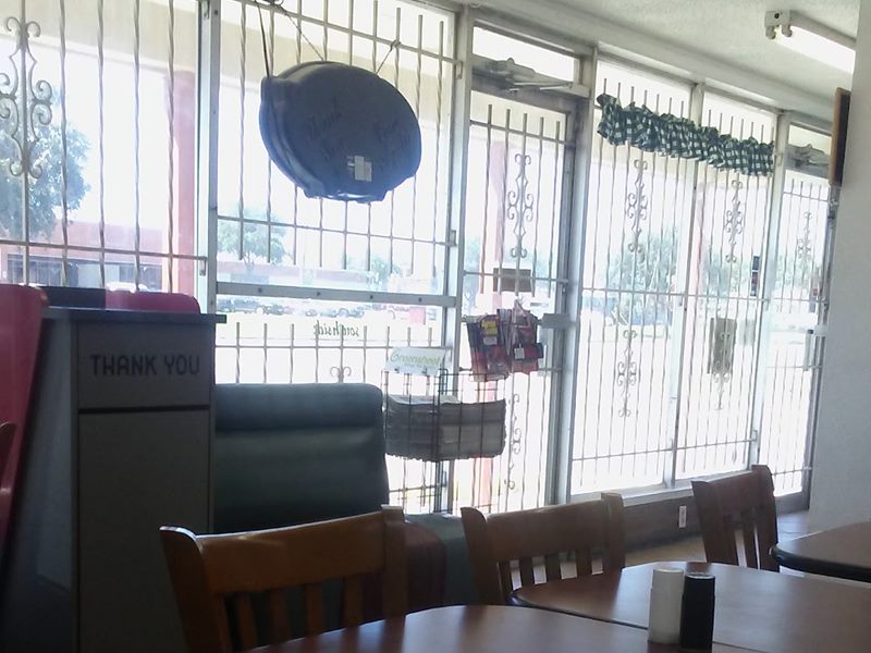 Magic Burger interior